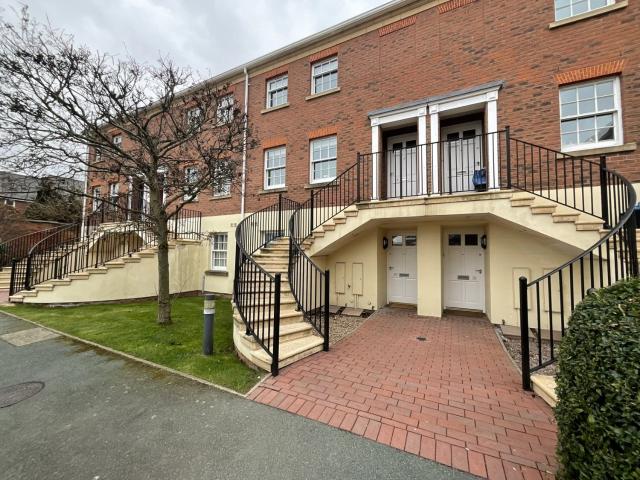 Flat for rent in Frankwell