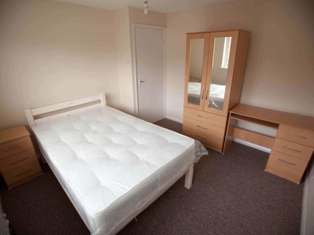 Flat for rent in Canterbury, Martyrs Field