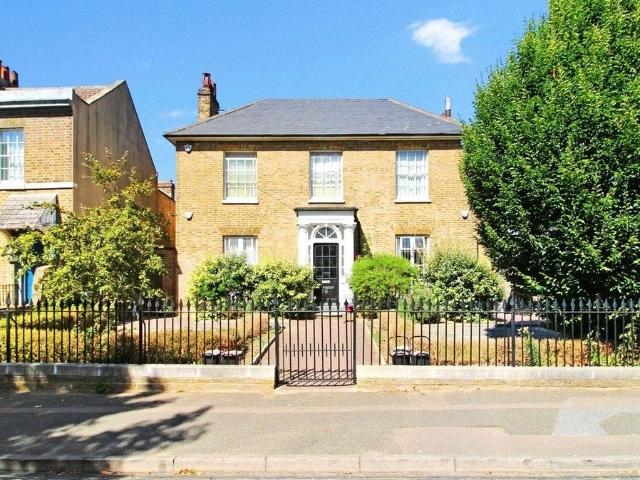 Flat for rent in Windmill Hill, Hamerton