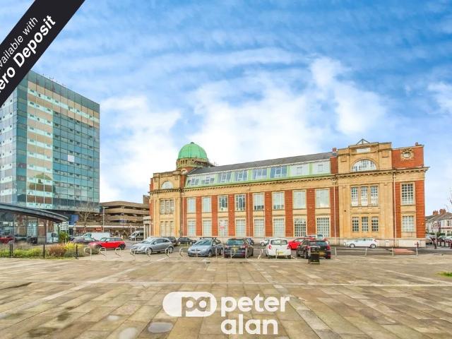 Flat for rent in Victoria, Newport