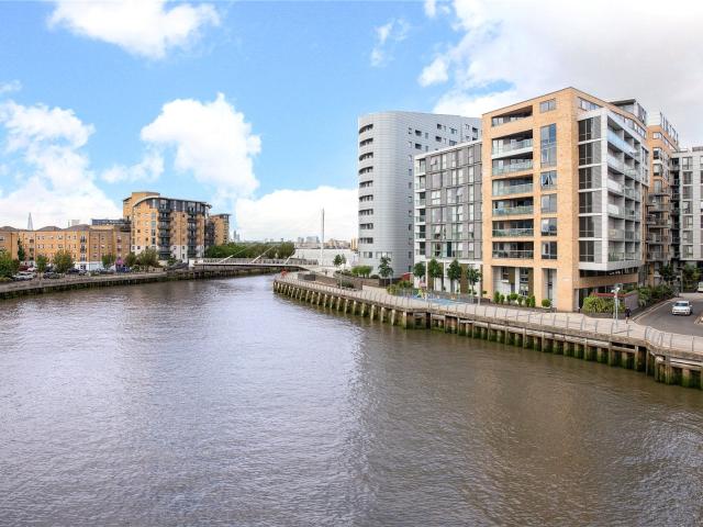 Flat for rent in Greenwich Town Centre, Greater London