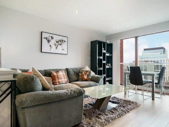 Flat for rent in Titanic Quarter, Northern Ireland