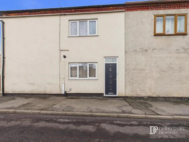 Flat for rent in Shirland and Higham CP, Brackenfield