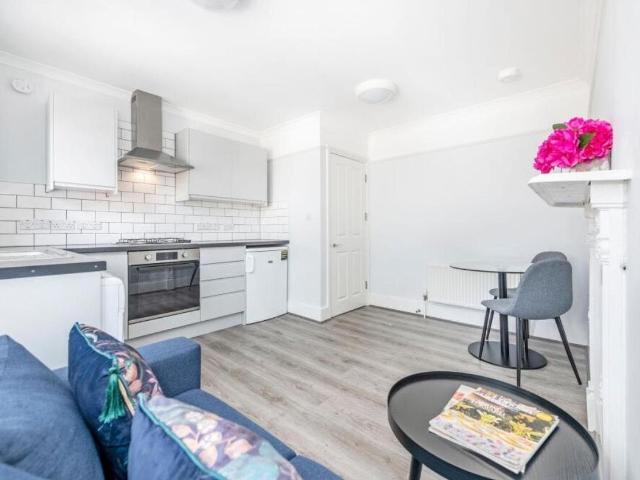 Flat for rent in Camden Town, Fitzrovia