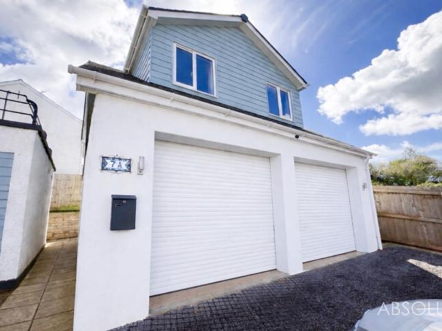 Flat for rent in Three Beaches, Livermead