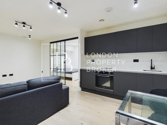 Flat for rent in Upper Walthamstow, Greater London