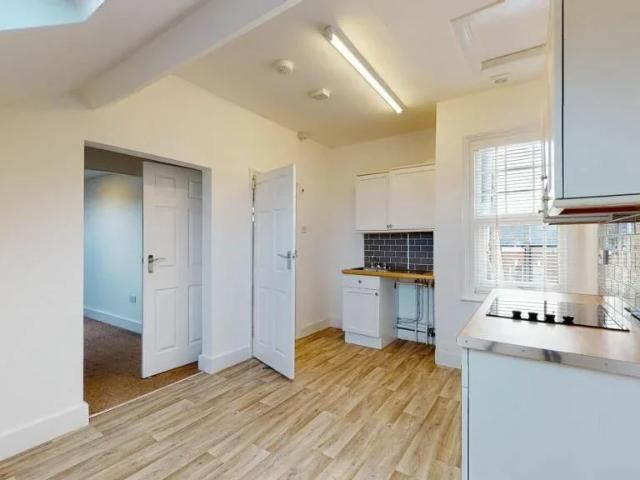 Flat for rent in Cliftonville West, Acol