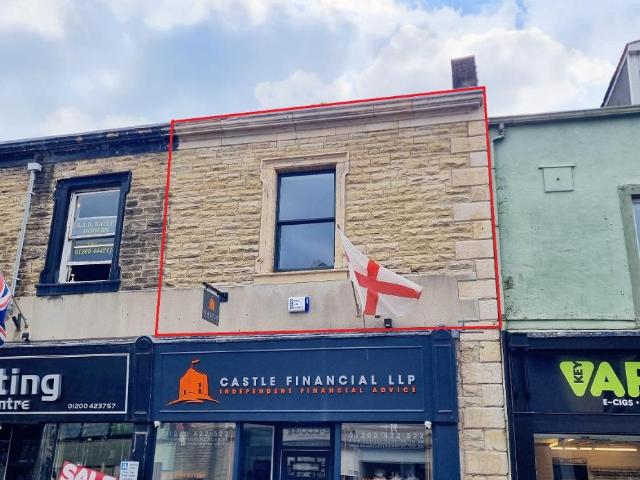 Flat for rent in Alston