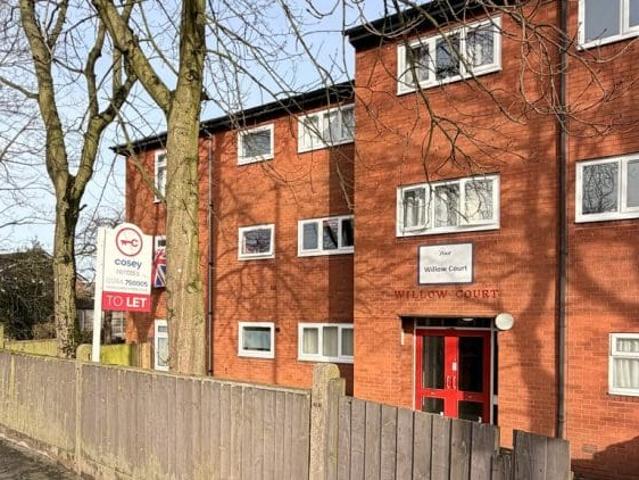 Flat for rent in St Helens