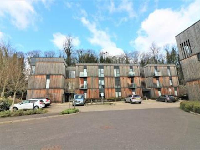 Flat for rent in Oaklands, Fretherne