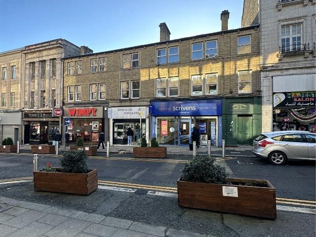 Flat for rent in Highfields, Huddersfield