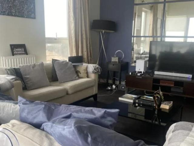Flat for rent in Swanscombe and Greenhithe, Monks Orchard