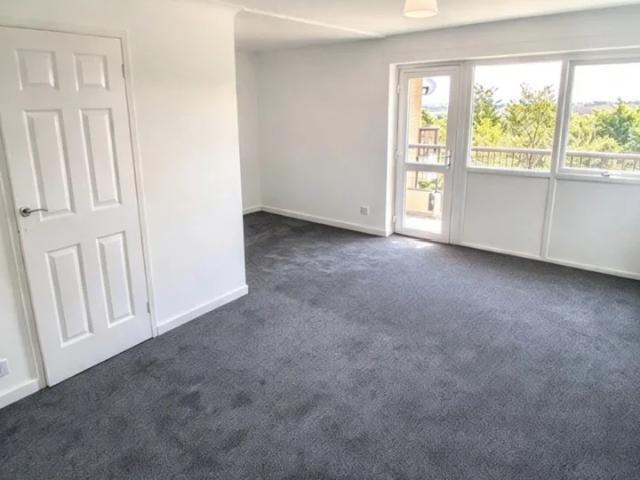 Flat for rent in Vange, Basildon