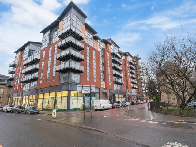 Flat for rent in Laurieston, Gorbals