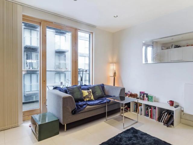 Flat for rent in Wapping, St. George in the East