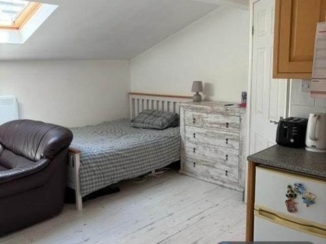Flat for rent in Bedingfield, Suffolk