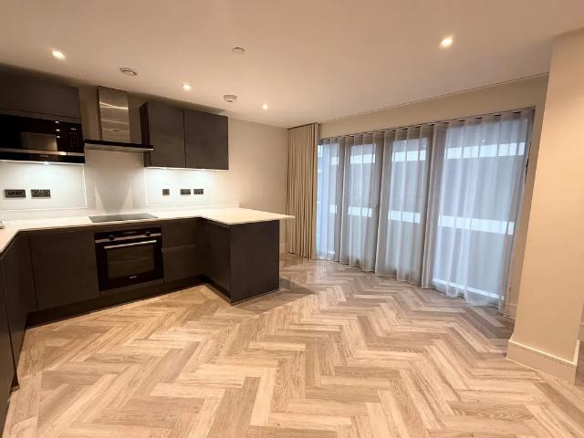 Flat for rent in Cockfosters, Greater London