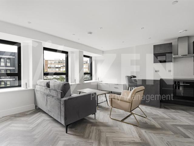 Flat for rent in Cockfosters, Greater London