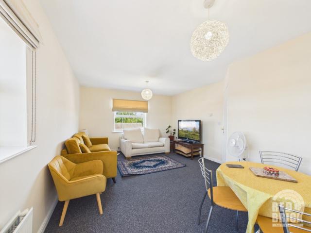 Flat for rent in Coundon, West Midlands