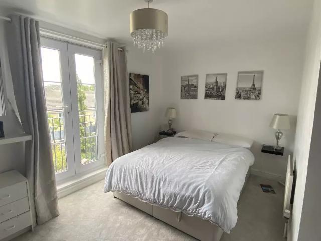 Flat for rent in Camberwell, Greater London