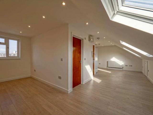Flat for rent in Harringay, Greater London
