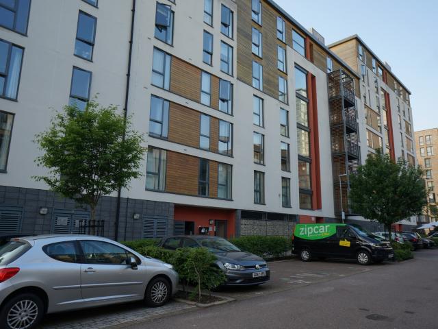 Flat for rent in London Borough of Barnet, Greater London