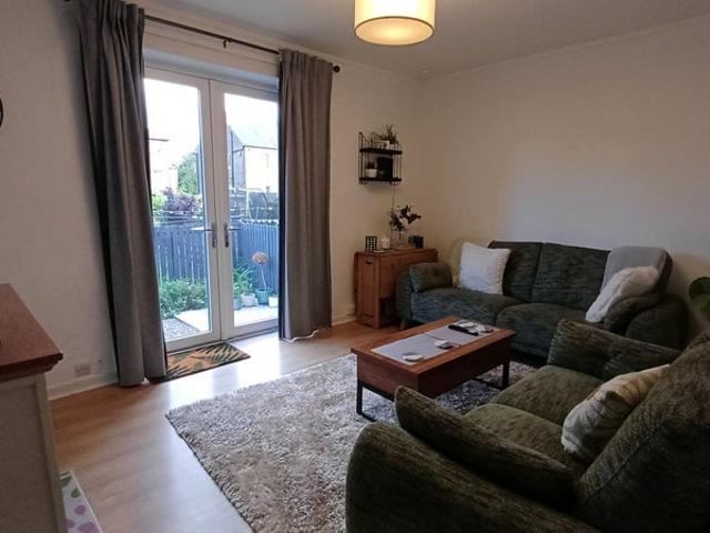 Flat for rent in Colinton Mains, Oxgangs