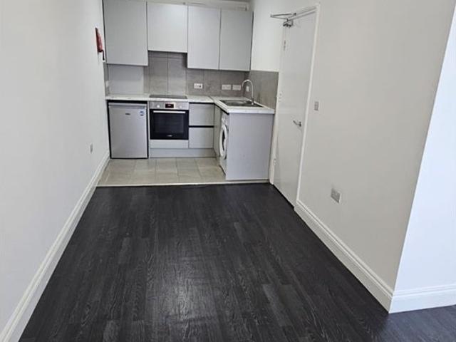 Flat for rent in Churchgate, Broxbourne