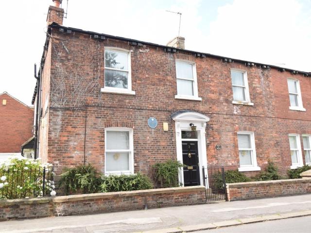 Flat for rent in Wakefield, Eastmoor