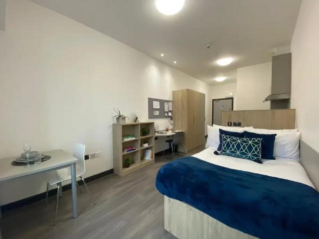 Room for rent in Sandy Row, Northern Ireland