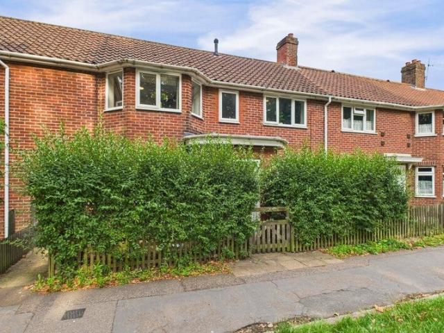 Flat for rent in Earlham Rise, East Bank
