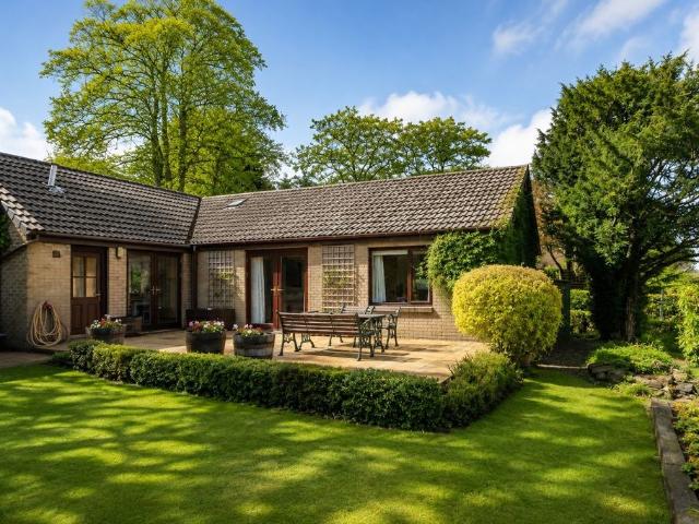 Flat for rent in Helensburgh, Scotland