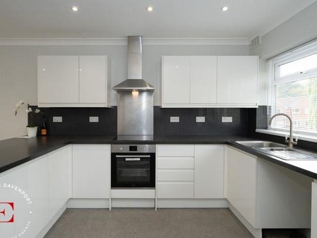 Flat for rent in Crackley, Warwick