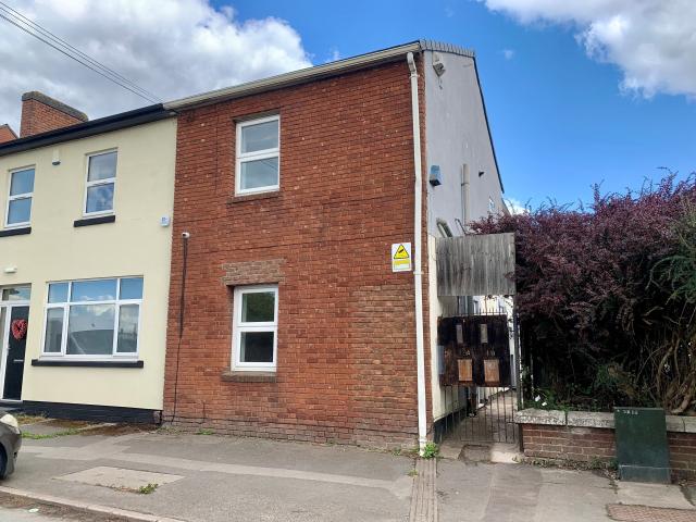 Flat for rent in Baswich, Staffordshire