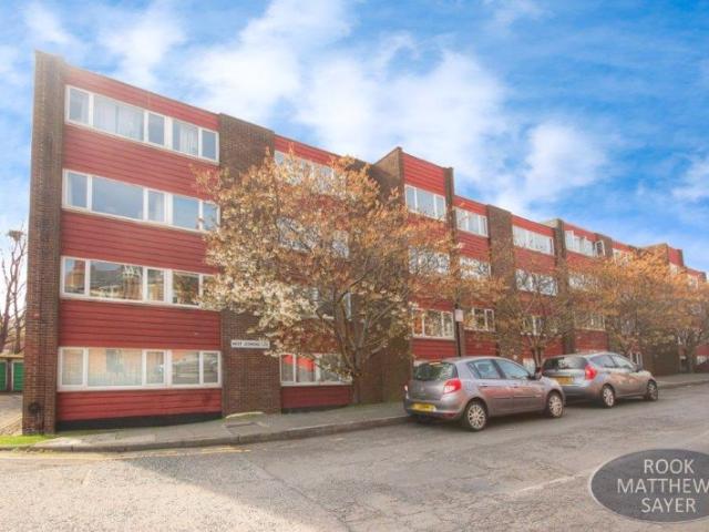 Flat for rent in Jesmond, Tyne And Wear