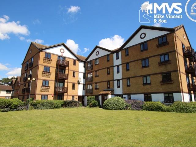 Flat for rent in Holland-on-Sea, Dale Hill