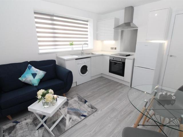 Flat for rent in Plasnewydd, Cardiff