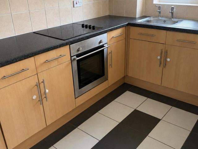 Flat for rent in Grays, Essex