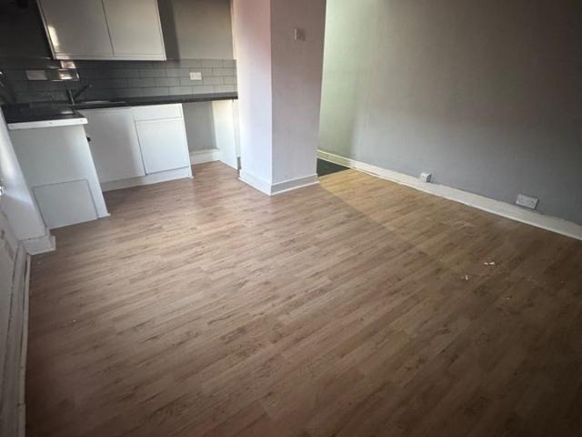 Flat for rent in Foxhall, Blackpool