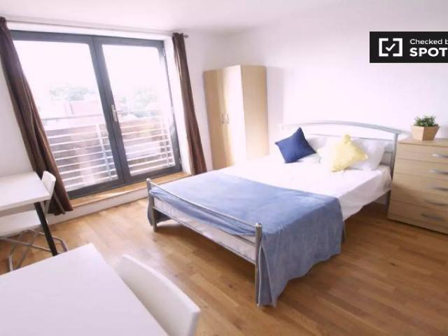Flat for rent in London, Limehouse