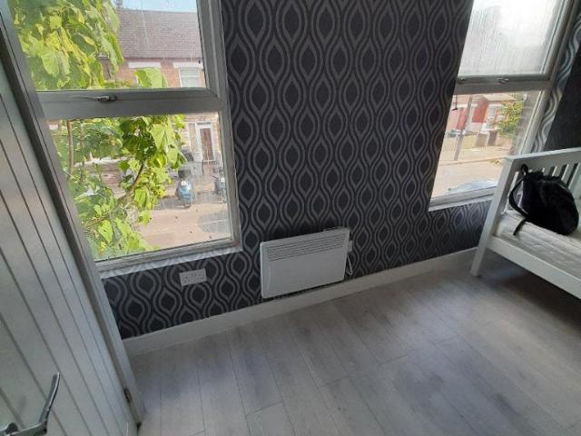 Flat for rent in London Borough of Ealing, Hanwell