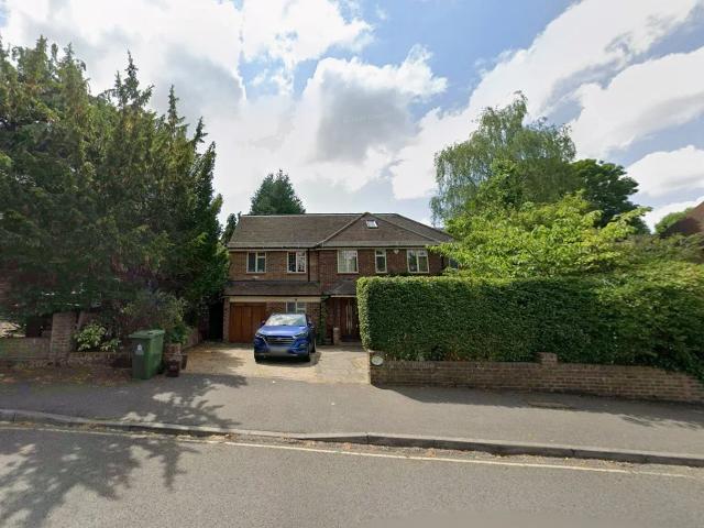 Flat for rent in Surbiton, Greater London