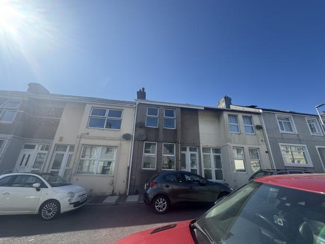 Flat for rent in Mount Wise