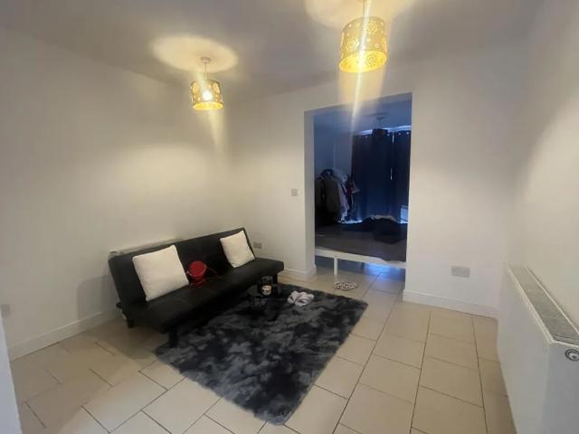 Flat for rent in Walton, Aylesbury