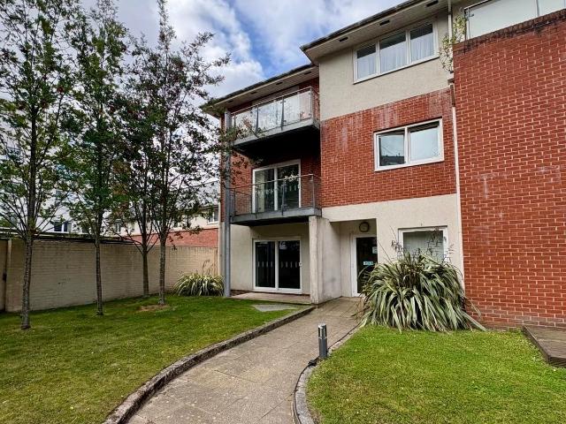 Flat for rent in Southport, Meols Cop