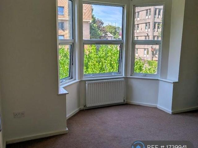 Flat for rent in Falcon Lodge, Wales