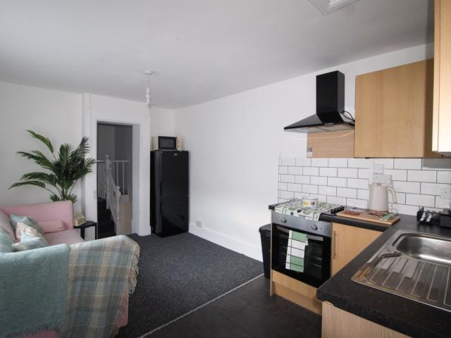 Flat for rent in Falcon Lodge, Wales