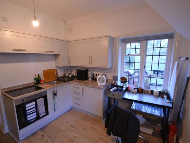 Flat for rent in Coolham, Horsham