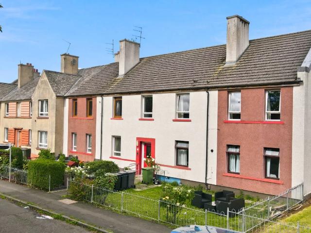 Flat for rent in Bingham, Craigmillar