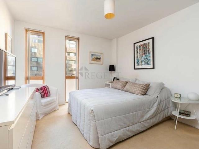 Flat for rent in Browning Estate, Greater London